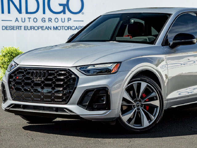 Used 2024 Audi SQ5 Premium Plus AWD/4WD image 2