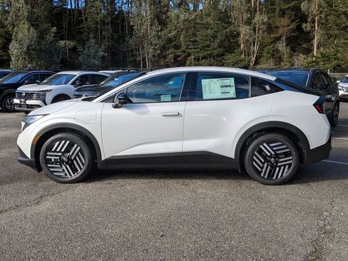 New 2026 Nissan Leaf SV+ FWD image 8