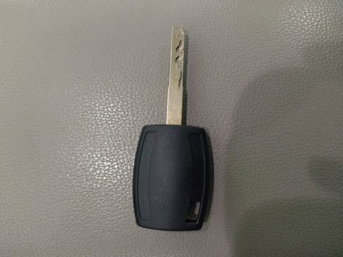 Used 2018 Ford Escape SEL AWD/4WD image 32