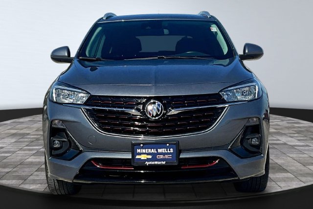 Used 2022 Buick Encore GX Select w/ Sport Touring Package FWD image 2