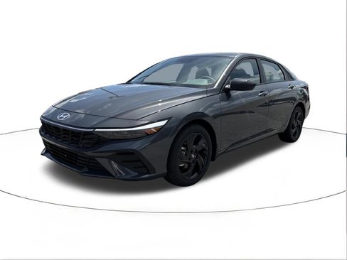 New 2026 Hyundai Elantra Sport FWD image 7