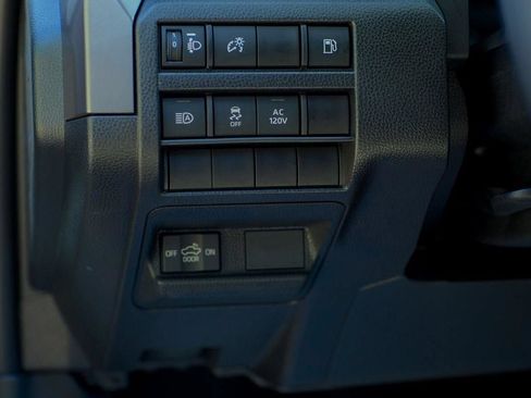 Used 2024 Toyota Tacoma TRD Off-Road AWD/4WD image 21