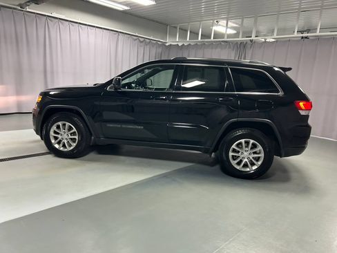 Used 2021 Jeep Grand Cherokee Laredo X AWD/4WD image 4
