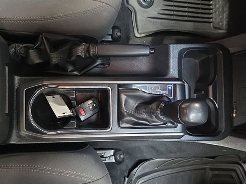 Used 2019 Toyota Tacoma TRD Off-Road image 22