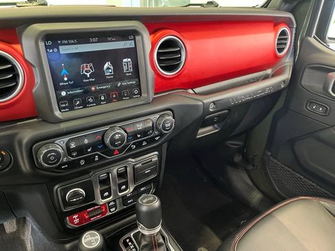 Used 2021 Jeep Wrangler Rubicon AWD/4WD image 33