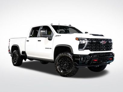 Used 2025 Chevrolet Silverado 2500 ZR2 w/ Technology Package