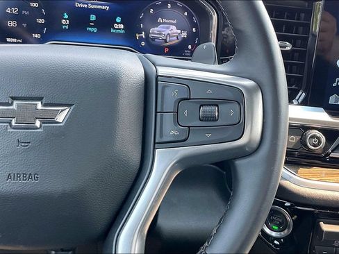 Used 2025 Chevrolet Silverado 1500 RST AWD/4WD image 13