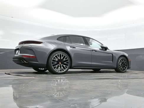 New 2026 Porsche Panamera 4 E-Hybrid AWD/4WD image 38