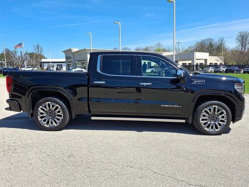 Used 2023 GMC Sierra 1500 Denali Ultimate AWD/4WD image 26