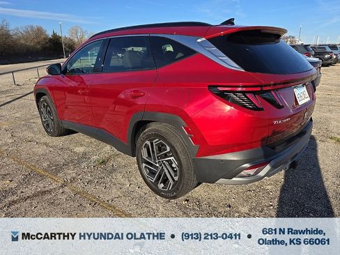 Used 2025 Hyundai Tucson Limited AWD/4WD image 11