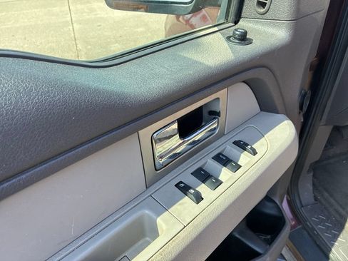 Used 2010 Ford F150 XLT RWD image 19