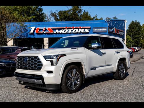 Used 2024 Toyota Sequoia Capstone image 1