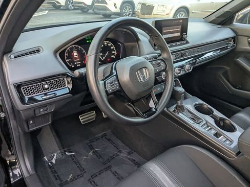 Used 2025 Honda Civic Sport image 13