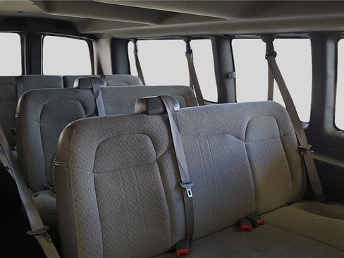 Used 2023 Chevrolet Express 3500 LT w/ LT Preferred Equipment Group image 14