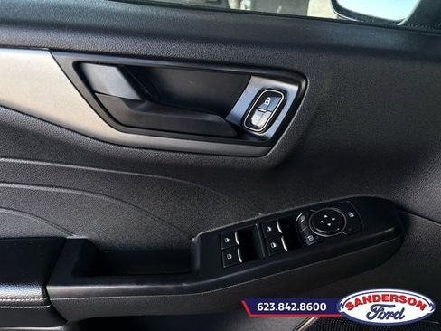 Certified 2024 Ford Escape Active FWD image 11