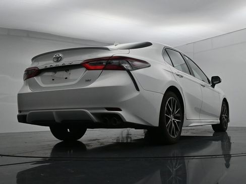 Used 2024 Toyota Camry SE FWD image 22