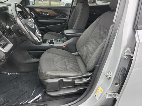 Used 2019 GMC Terrain SLE image 23