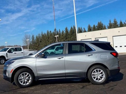 Used 2024 Chevrolet Equinox LT w/ LPO, Floor Liner Package image 22