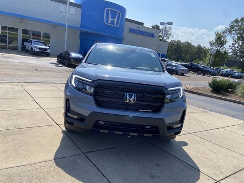 Used 2026 Honda Ridgeline Black Edition image 3