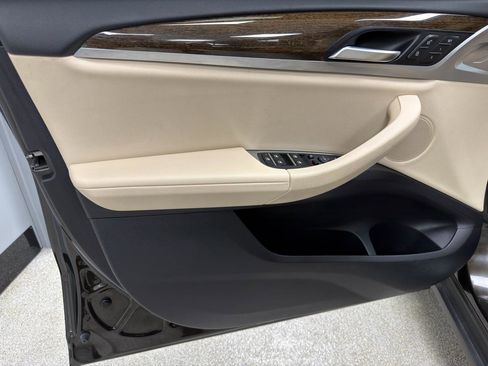 Used 2019 BMW X3 xDrive30i w/ Premium Package image 14