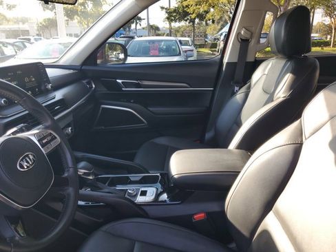 Used 2021 Kia Telluride LX image 19