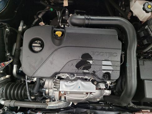 Used 2025 Chevrolet Malibu LT image 30