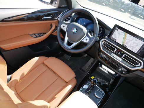 Used 2023 BMW X3 xDrive30i w/ Premium Package image 9