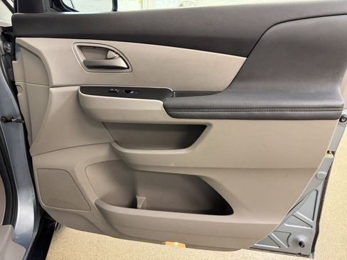Used 2013 Honda Odyssey EX-L image 28