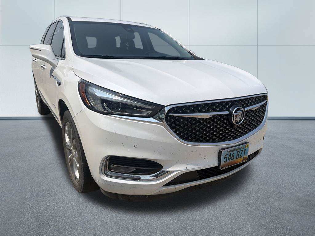 Used 2020 Buick Enclave Avenir w/ Avenir Technology Package AWD/4WD image 2