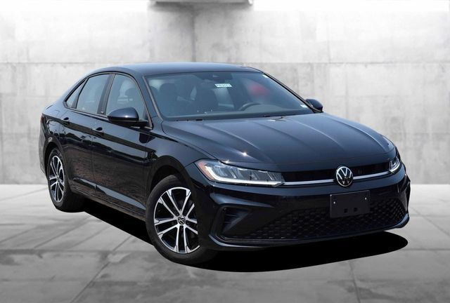 Certified 2025 Volkswagen Jetta Sport FWD image 2
