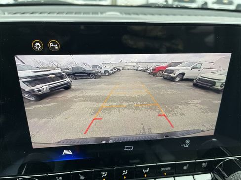 New 2026 Chevrolet Colorado ZR2 image 17