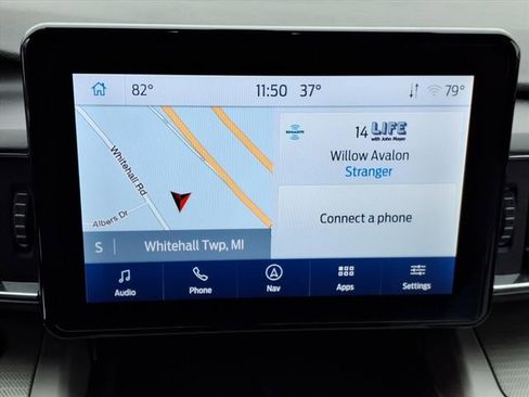 Used 2023 Ford Explorer XLT w/ Equipment Group 202A image 12