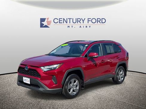 Used 2024 Toyota RAV4 XLE w/ Convenience Package AWD/4WD image 5