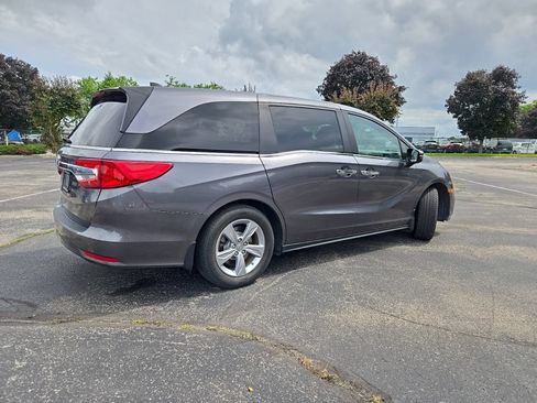 Used 2019 Honda Odyssey EX image 11