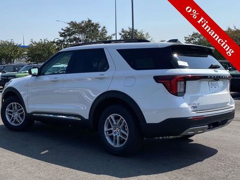 New 2025 Ford Explorer Active w/ Active Comfort Package image 5