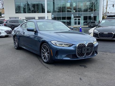 Used 2023 BMW 430i xDrive Coupe w/ Premium Package image 3