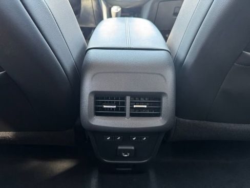 Certified 2021 Chevrolet Equinox Premier AWD/4WD image 9
