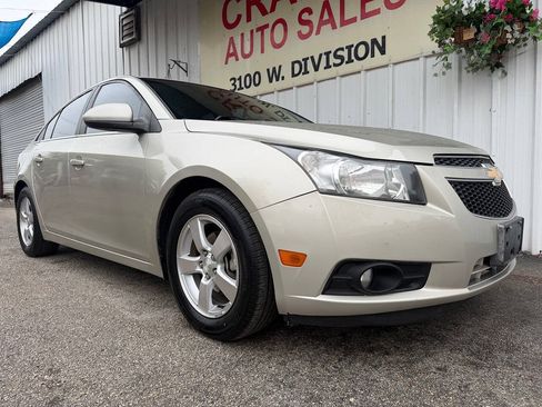 Used 2013 Chevrolet Cruze LT FWD image 9
