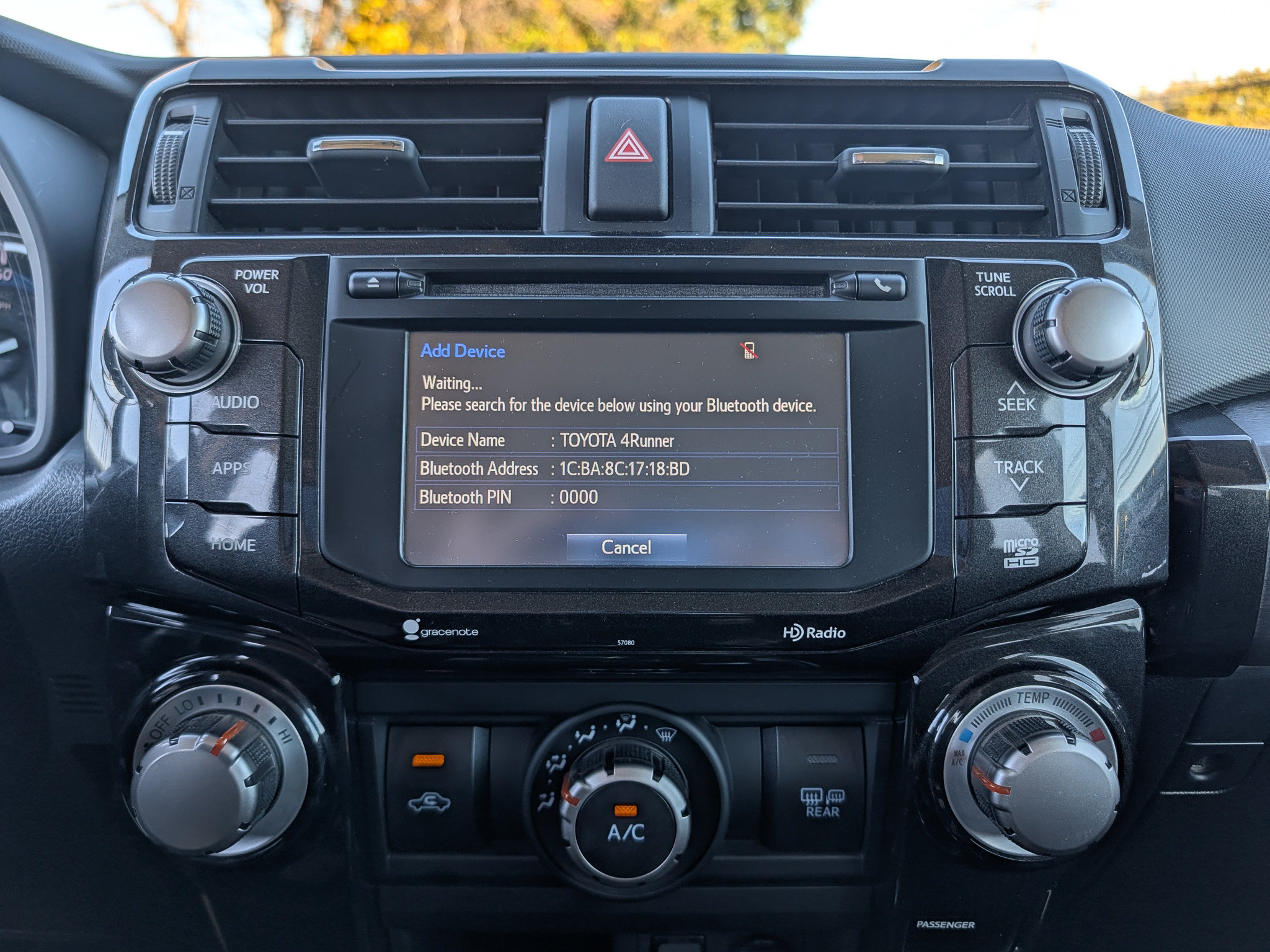 Used 2014 Toyota 4Runner Trail AWD/4WD image 27