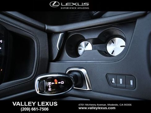 Used 2018 Cadillac XT5 Premium Luxury w/ Driver Assist Package image 15