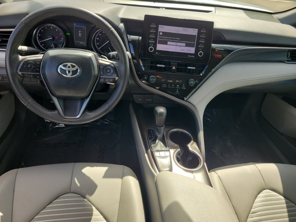 Used 2024 Toyota Camry SE FWD image 27
