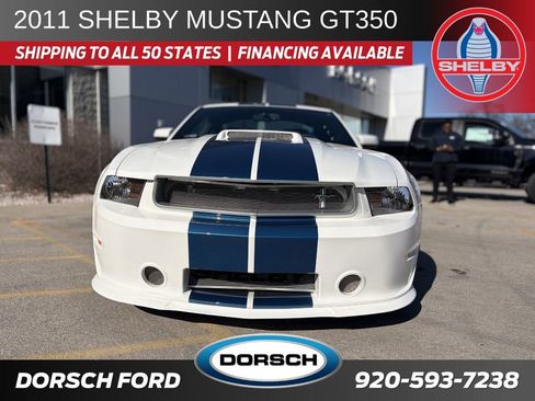 Used 2011 Ford Mustang GT Premium image 2