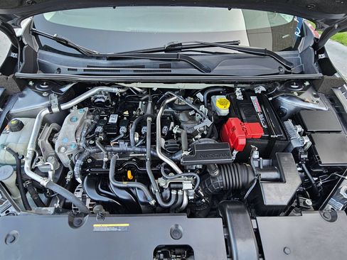 Used 2024 Nissan Sentra SV FWD image 31