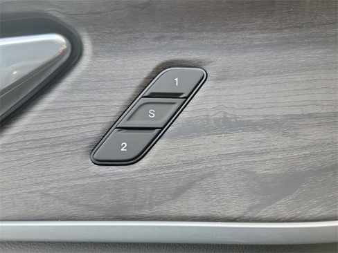 New 2025 Jeep Grand Cherokee L Limited image 21