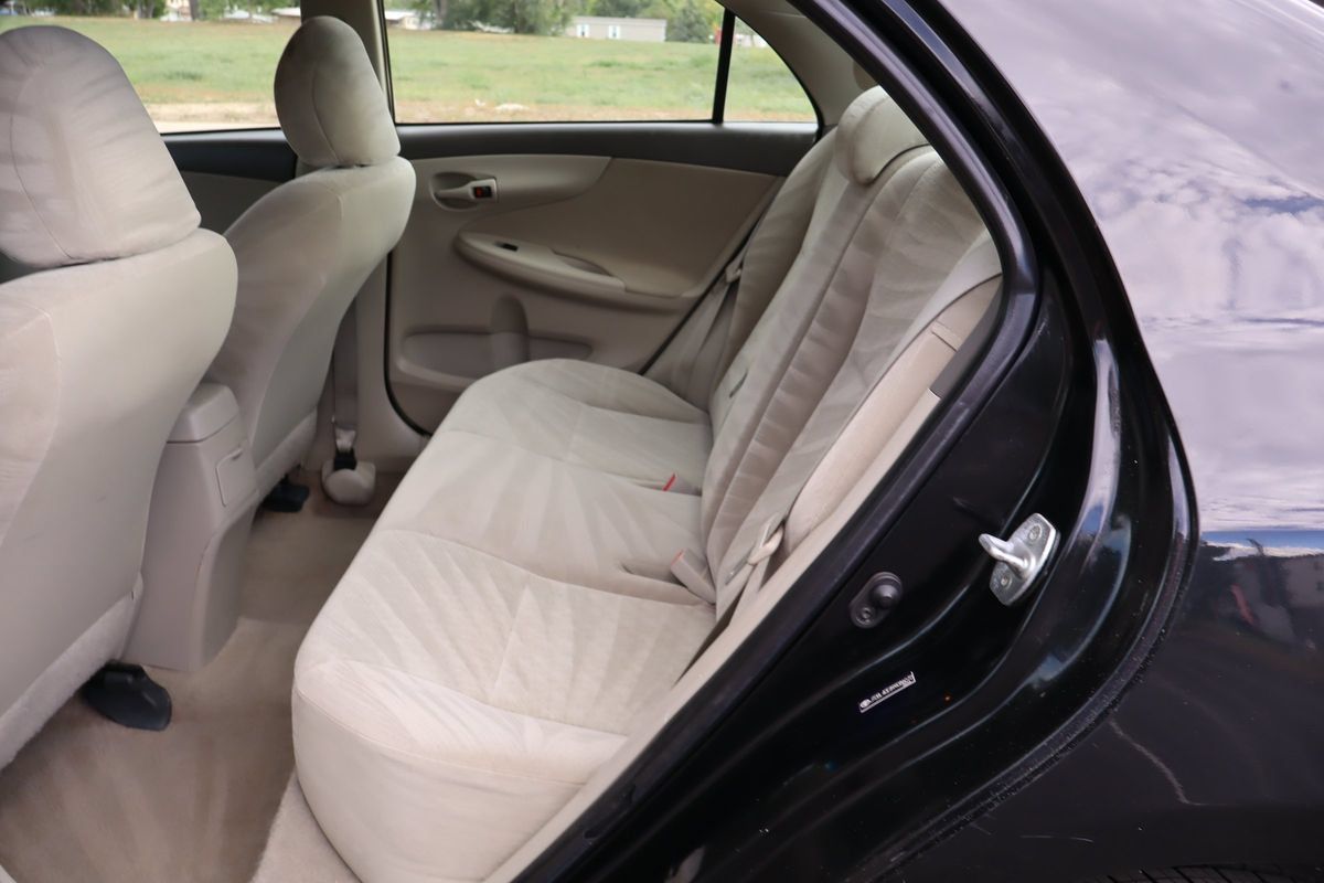 Used 2009 Toyota Corolla FWD image 20