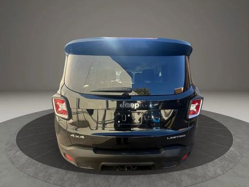 Used 2016 Jeep Renegade Limited image 6