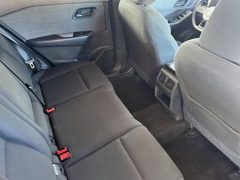 Used 2023 Nissan Rogue S FWD image 21