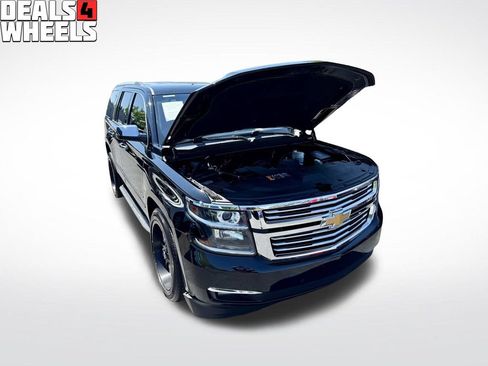 Used 2019 Chevrolet Tahoe Premier AWD/4WD image 4