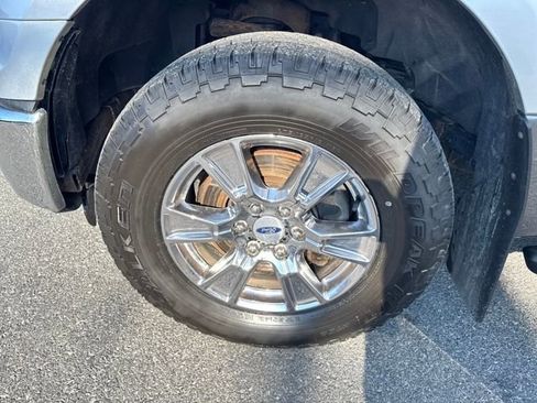 Used 2015 Ford F150 XLT w/ Equipment Group 302A Luxury image 25