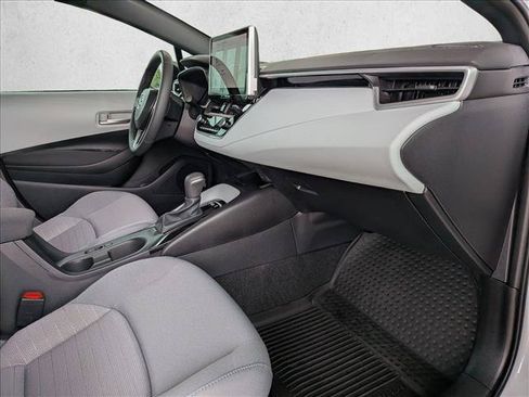 Certified 2026 Toyota Corolla SE w/ SE Package FWD image 19